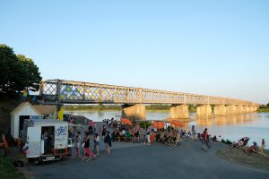 ambiance guinguette et mini concert à Mauves Balnéaire